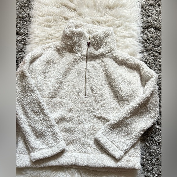 White sherpa - Picture 1 of 1